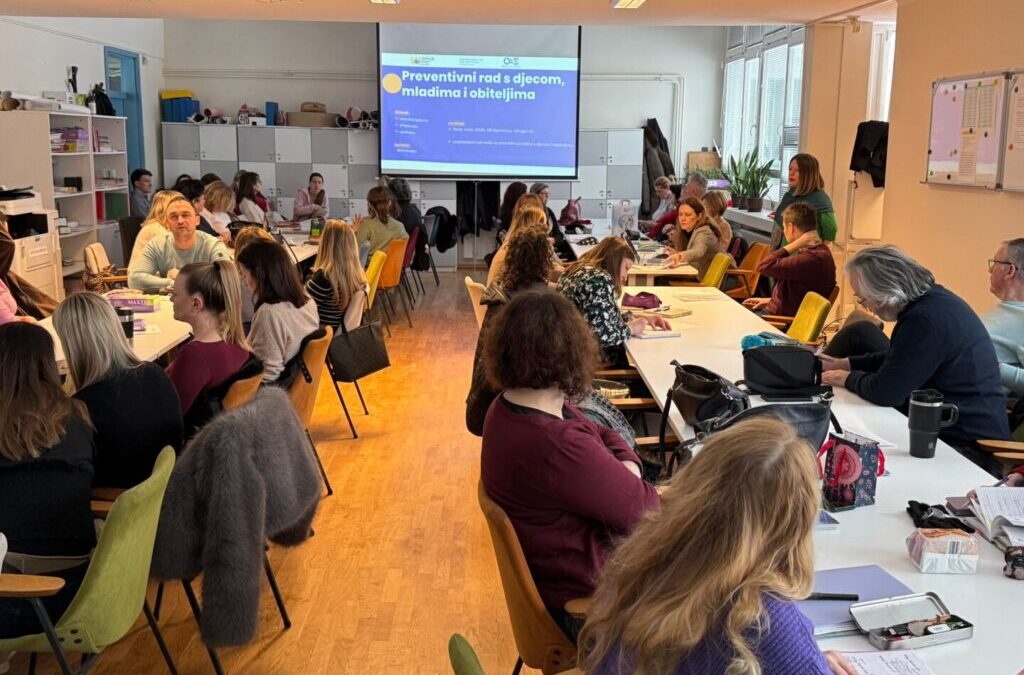 Predavanje Obiteljskog centra za djelatnike Srednje škole Koprivnica
