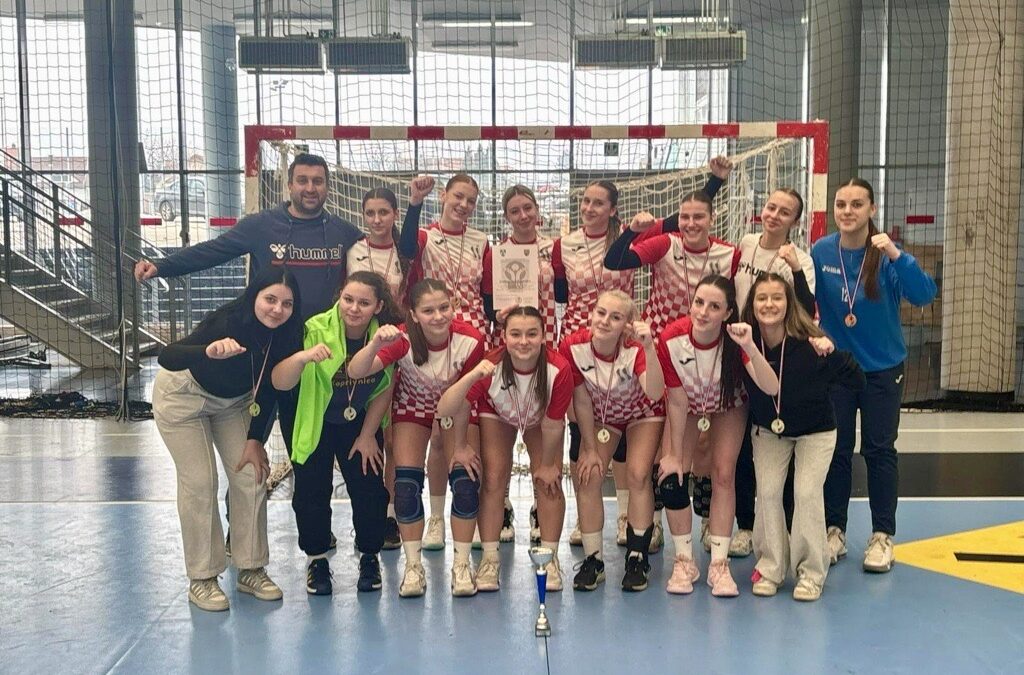 Naše rukometašice izborile plasman na državno natjecanje!